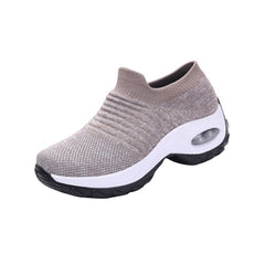 Running Sneakers Fashion Breathable Mesh Casual Shoes Platform Sneakers Men Platform Slip-On Sneakers Walking  Women Shoes